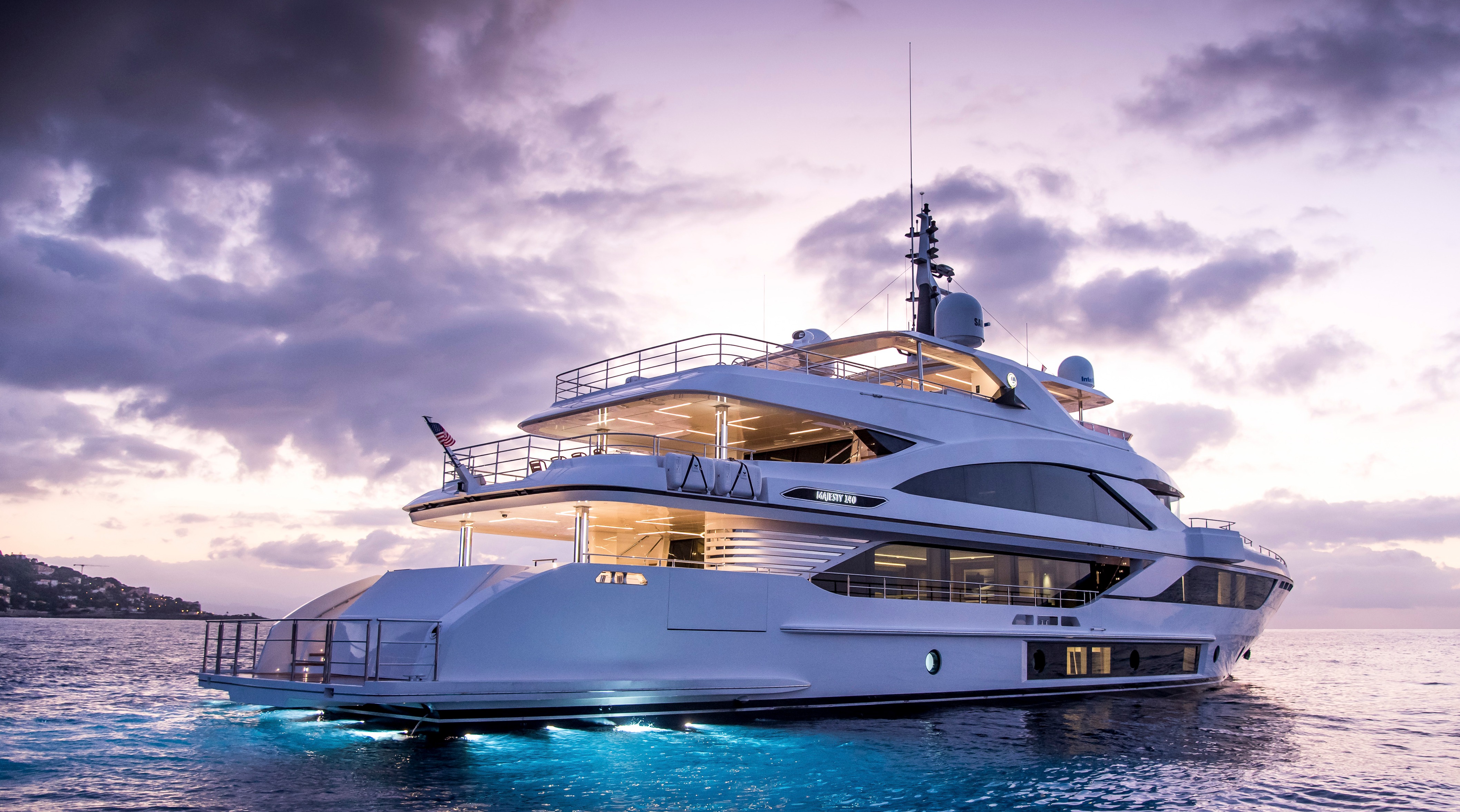 superyacht virtual tour